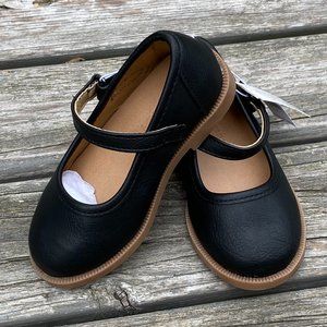 Old Navy Faux-Leather Uniform Mary-Janes for Toddler Girls